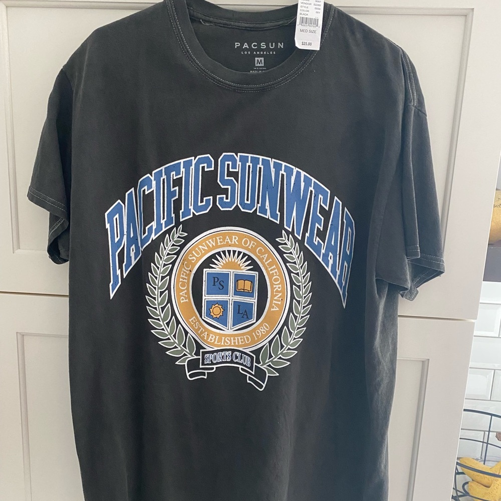 Mens NWT PacSun T-shirt Sz M